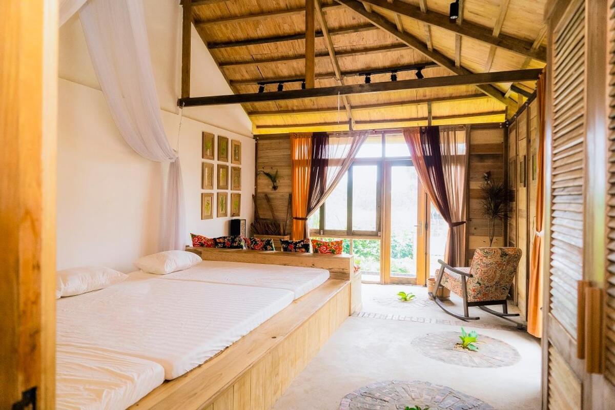 Nha Duoi Hotel Son Tay Luaran gambar