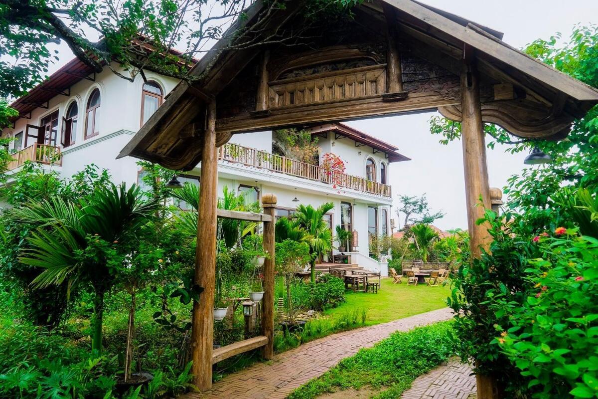 Nha Duoi Hotel Son Tay Luaran gambar